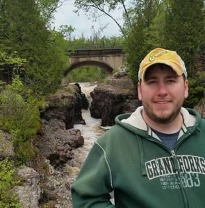 Meet your Posher, Nicholas